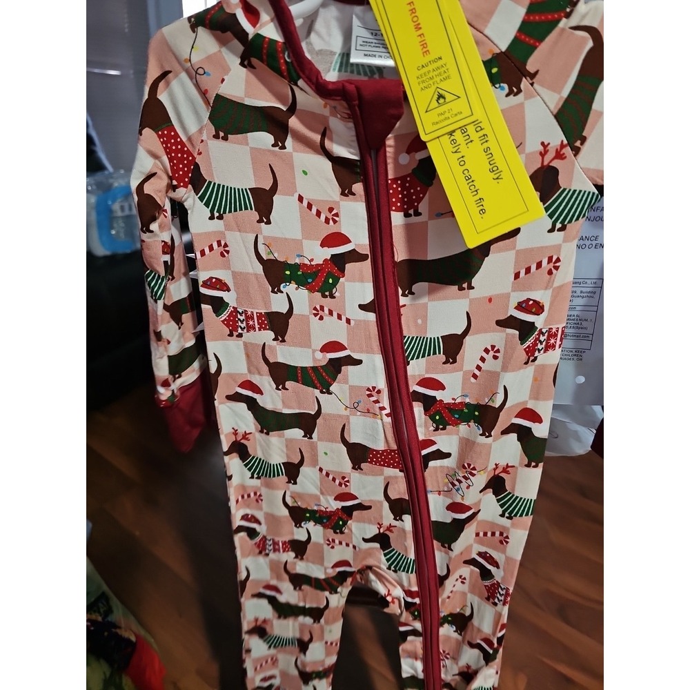 Bamboo Zippy Pajama Christmas Dashund  12 To 18  Months